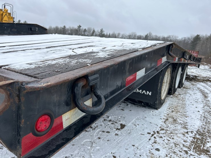 2020-massey-ferguson-8-image-27