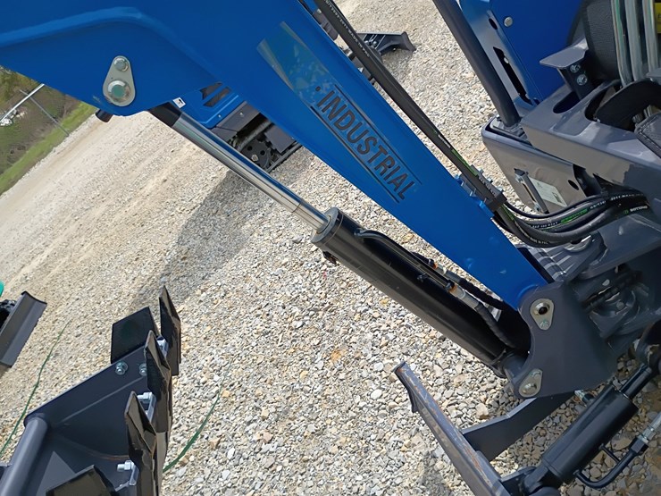 #24176-•-2025-agt-mx20r-mini-excavator-image-27