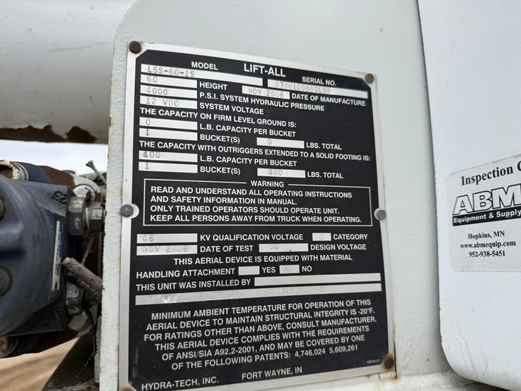 2007-international-durastar-4400-image-38