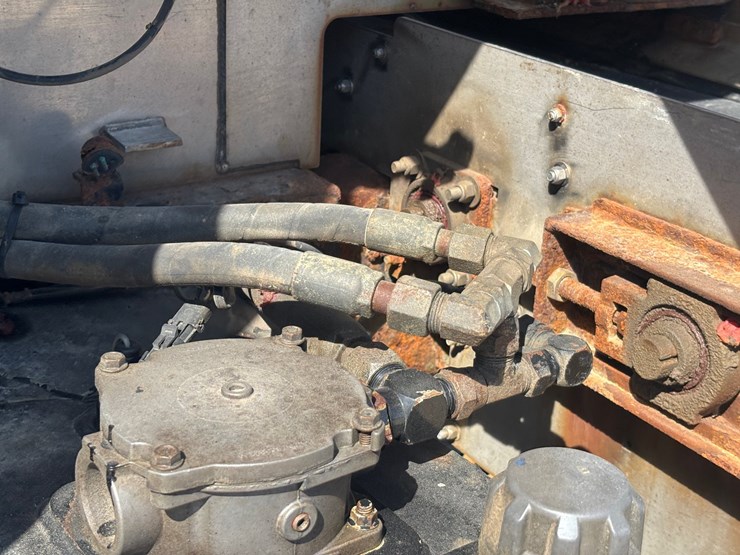 2006-international-7600-image-75