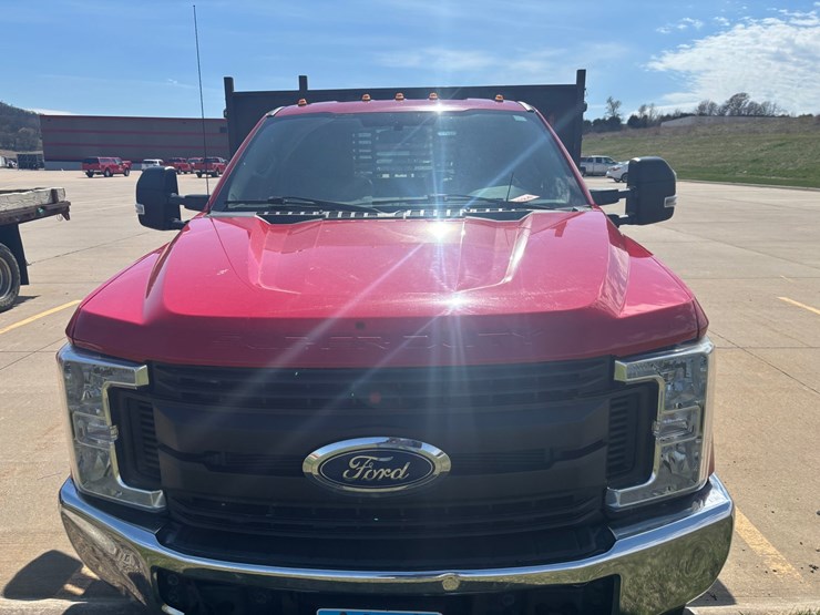 2017-ford-f350-image-6