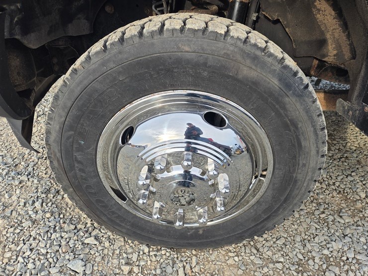 2018-ford-f550-xl-image-73