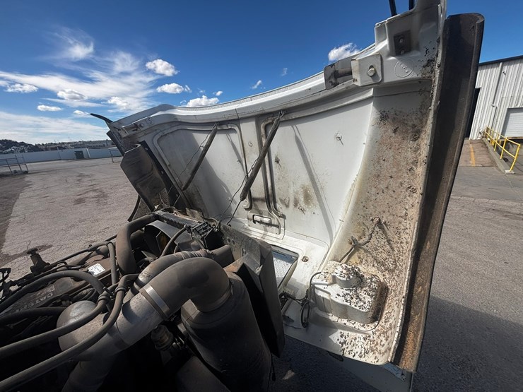 1999-caterpillar-3126-image-19