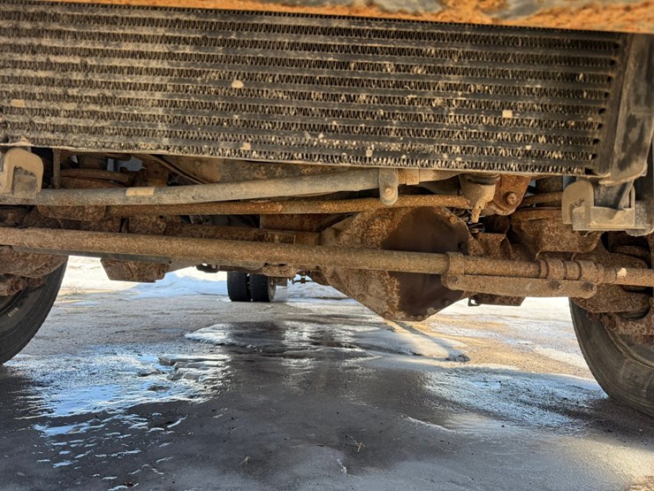 #1061-•-2016-ram-5500-heavy-duty-service-truck-image-18