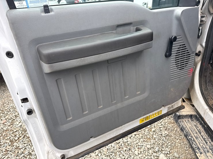 2015-ford-f250-image-40