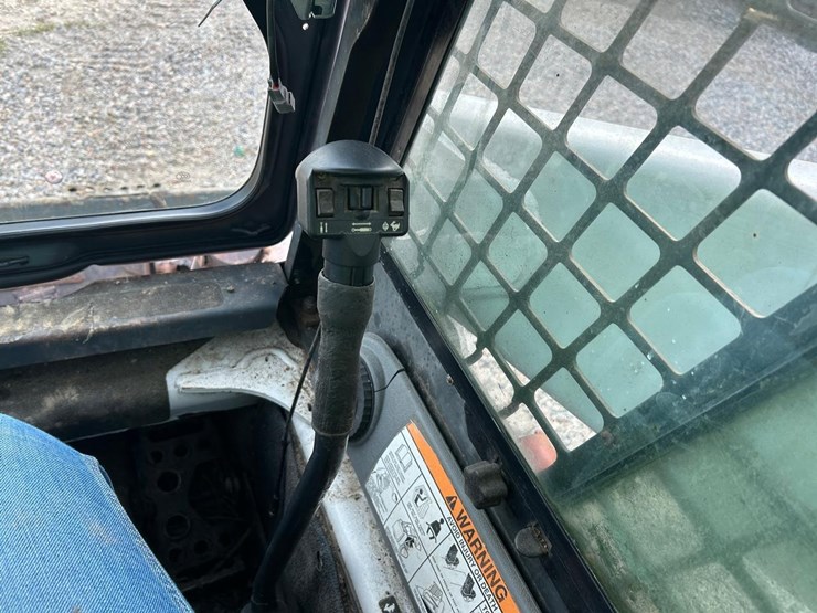 bobcat-t300-image-20