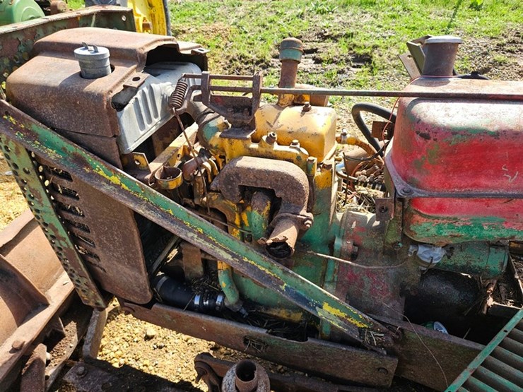 #964-•-john-deere-mt-crawler-image-33