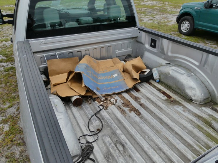 2015-ford-f150-xl-image-5