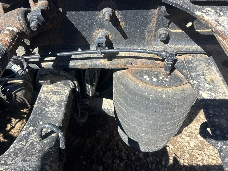 2019-international-lt-image-25