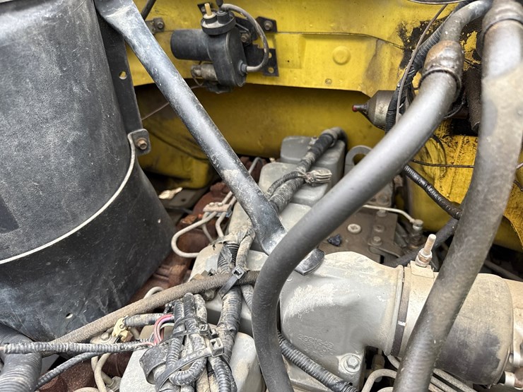 1993-ford-f700-image-51