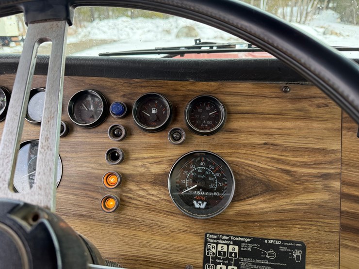 #2016-•-1990-western-star-quad-axle-dump-truck-image-55