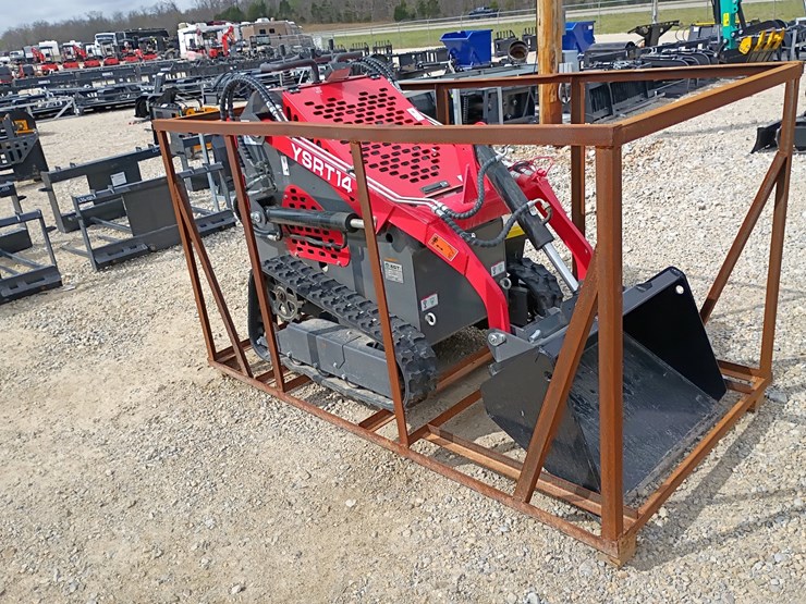 #23946-•-2025-agt-ysrt14-mini-skid-steer-image-6