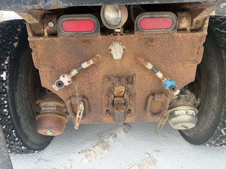 #1113-•-1990-ford-quad-axle-dump-truck-image-25