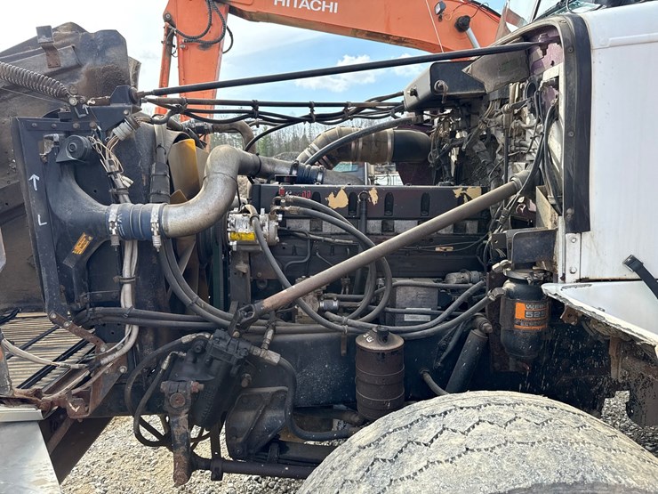 1996-western-star-4964s-image-9