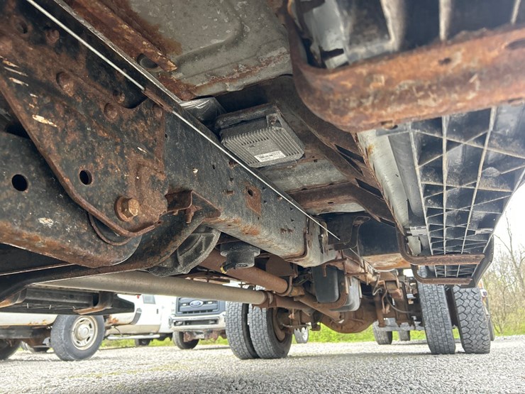 2012-ford-f450-image-26