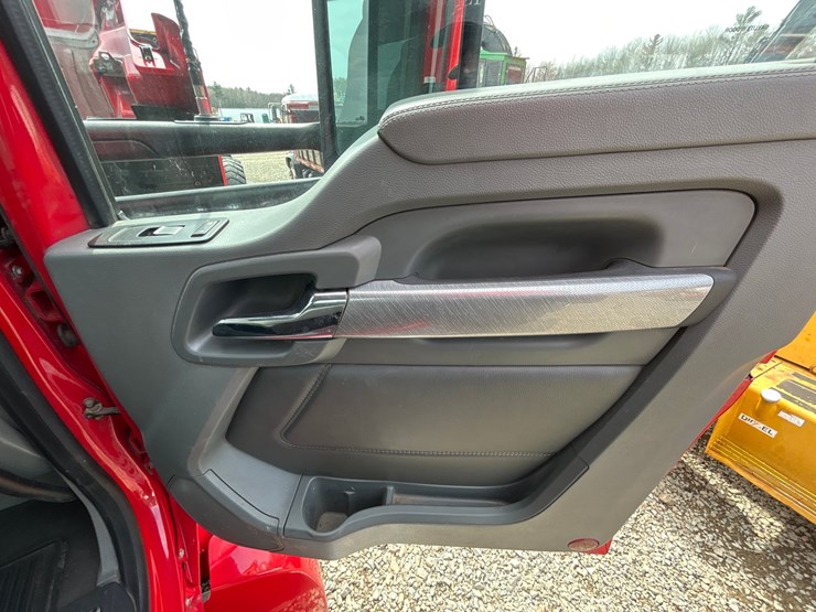 2015-kenworth-t680-image-59