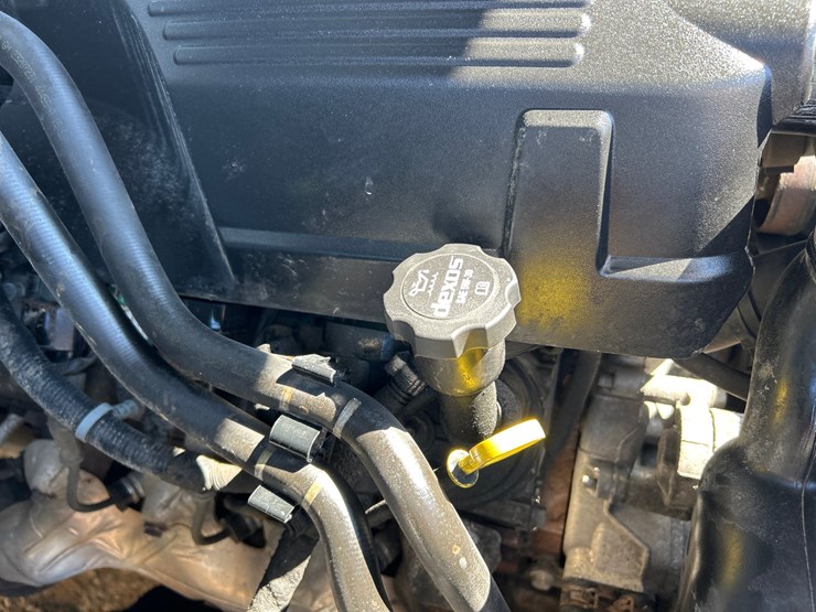 2018-chevrolet-3500-image-51