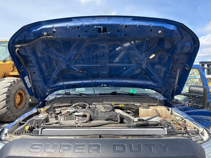 2015-ford-f550-image-10