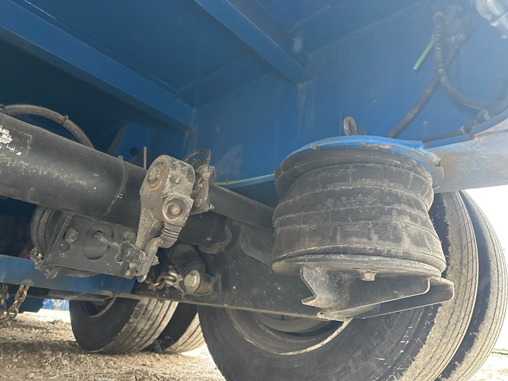 2022-globe-lowboy-image-38