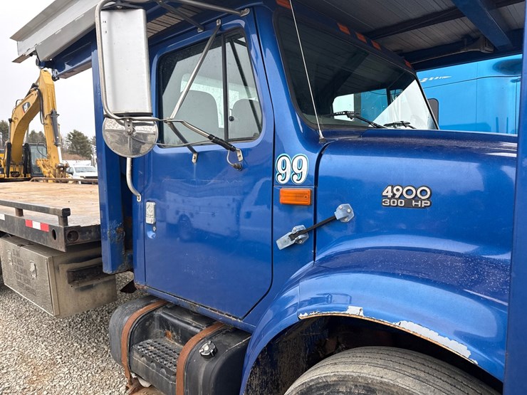 1999-international-4900-image-26