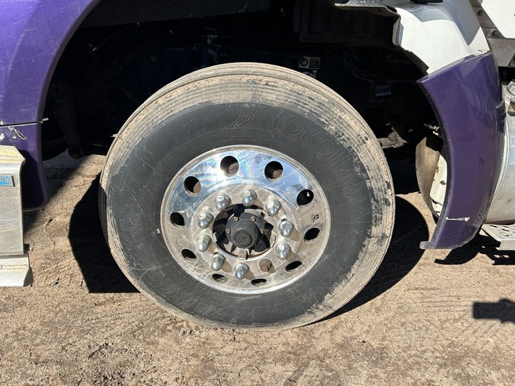 2020-kenworth-t880-image-77