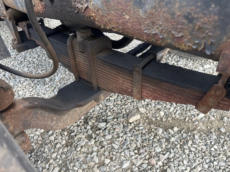 1986-mack-dm686s-image-43