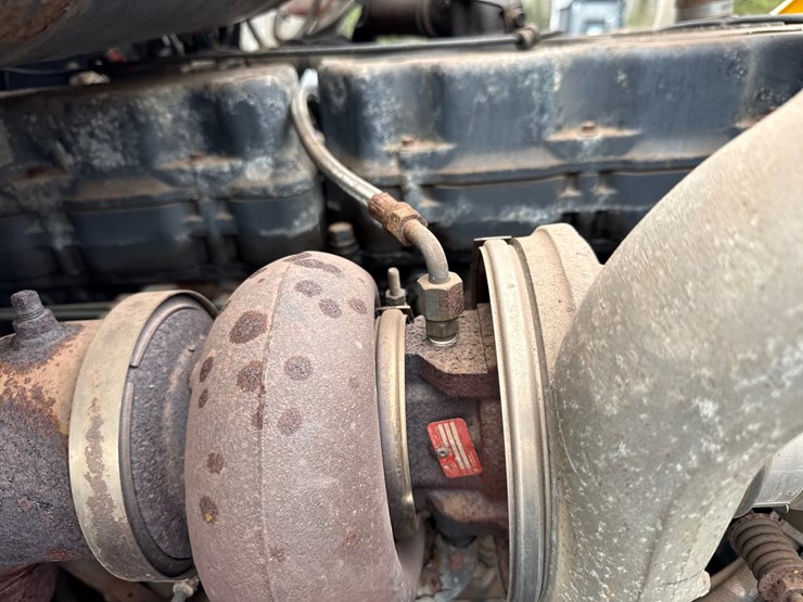 1996-mack-ch613-image-28