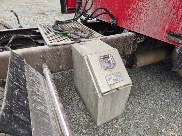 2005-kenworth-t600-image-32