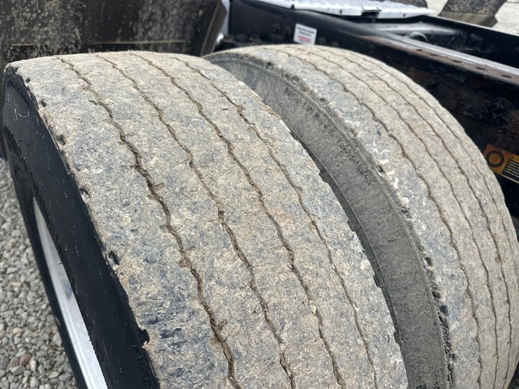 2020-kenworth-t680-image-97