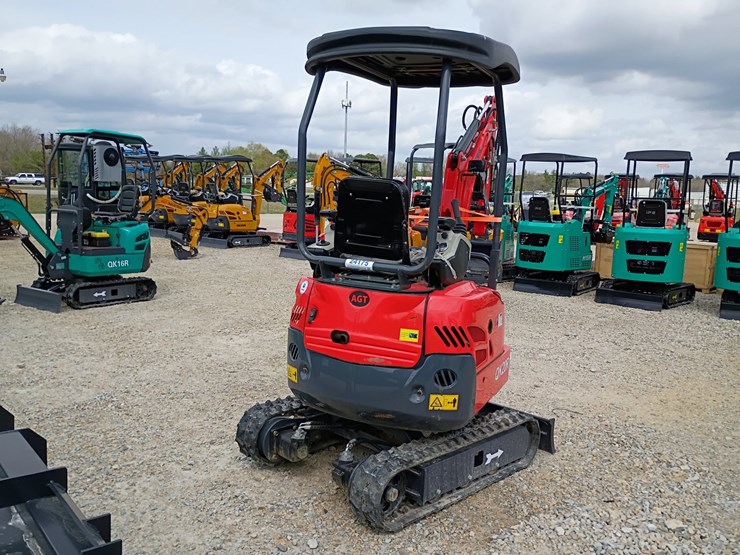 #24175-•-2025-agt-qk20r-mini-excavator-image-4