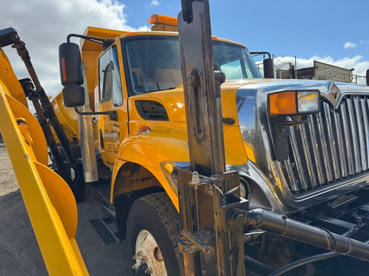 2009-international-workstar-7500-image-27