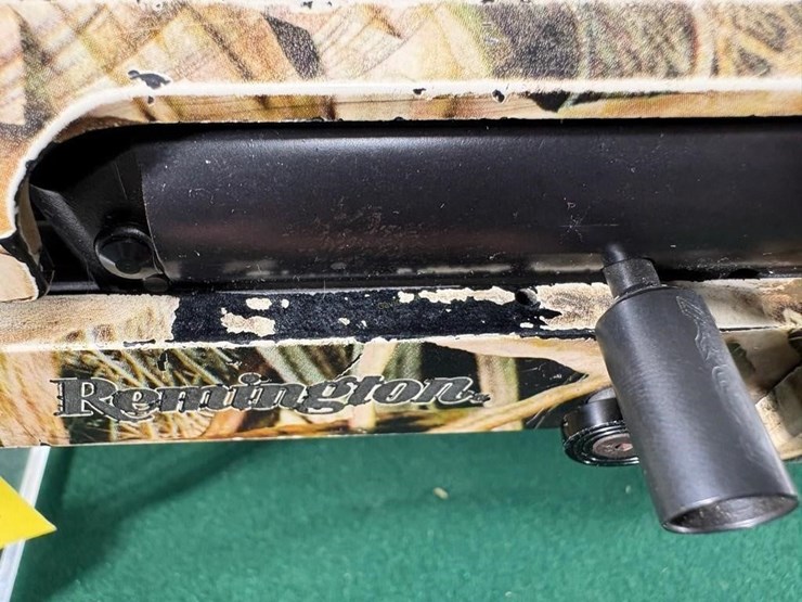 remington-versamax-12-ga-shotgun-image-7