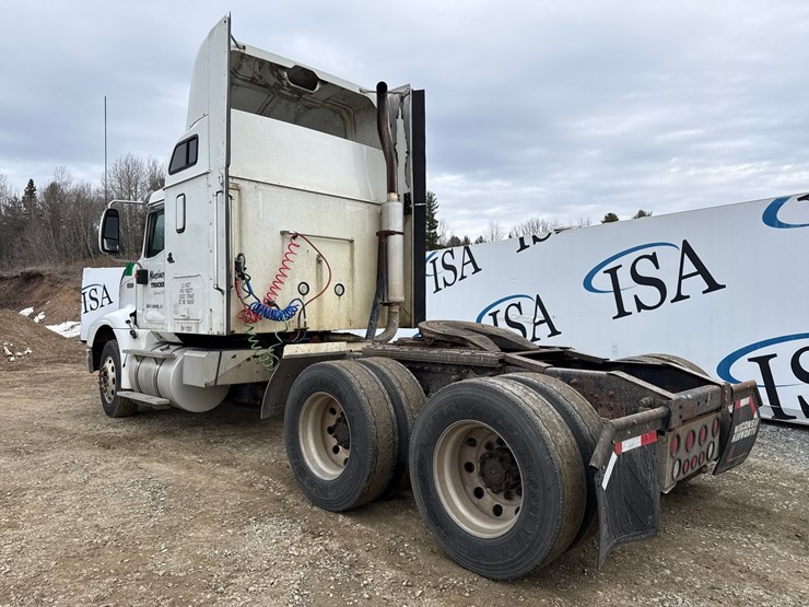 2000-international-9200i-image-3