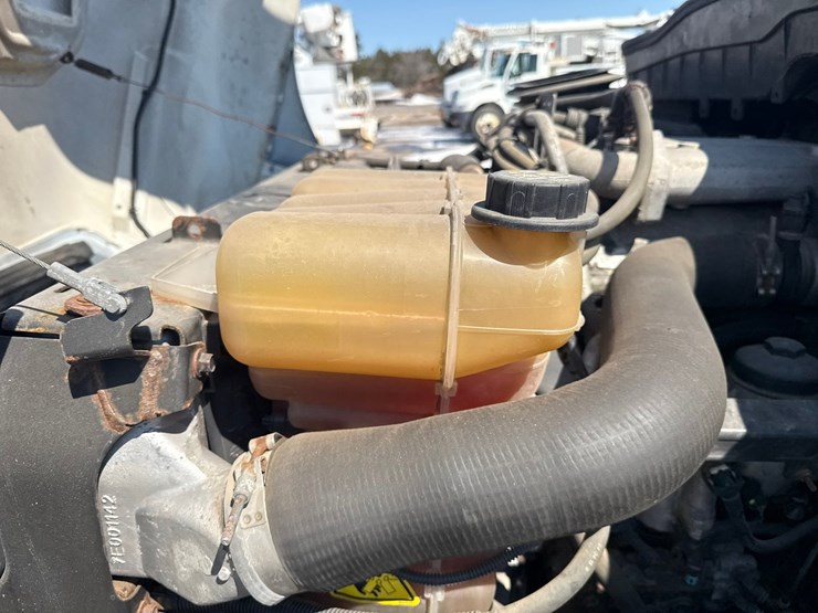 2014-international-4300-sba-image-16