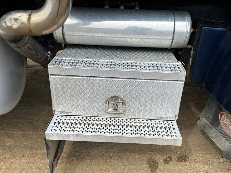 2006-caterpillar-c15-image-21