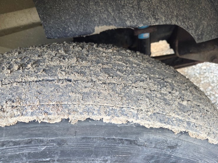 2005-caterpillar-c13-image-77