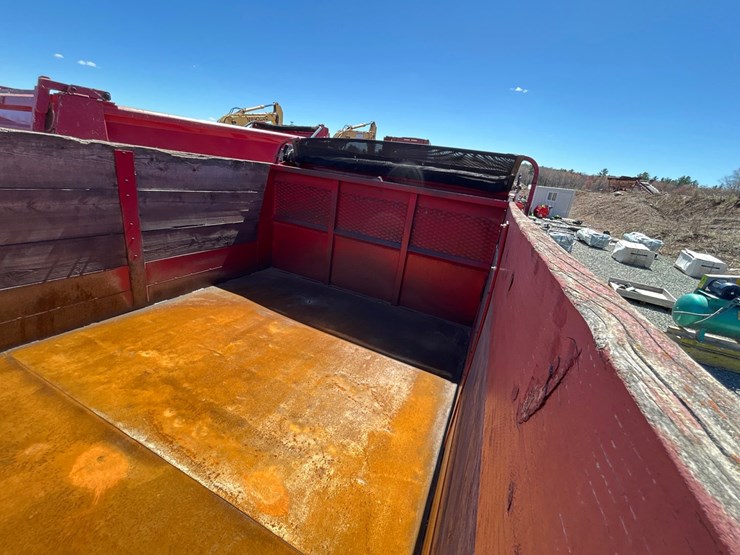 2005-isuzu-nqr-image-19