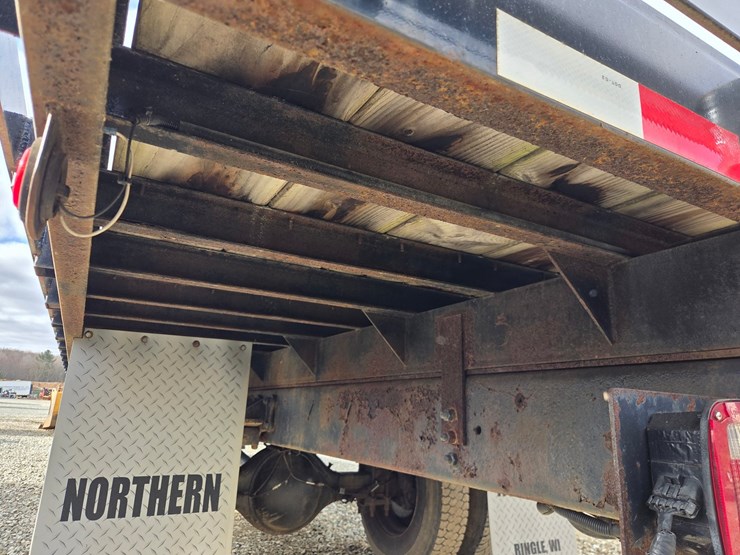 2000-ford-f650-image-32