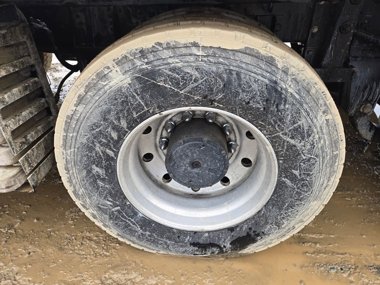 massey-ferguson-8-image-153