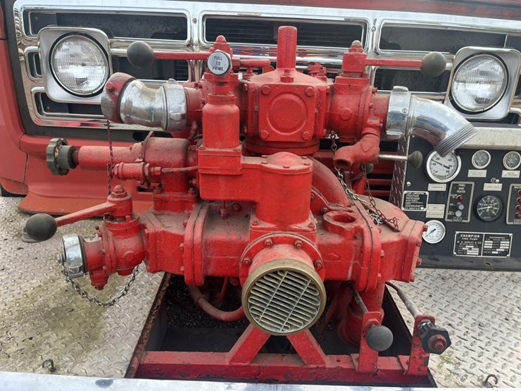 #1148-•-1980-gmc-v-8-fire-truck-image-53