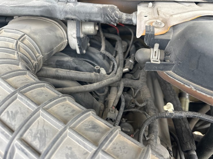 2006-ford-f550-image-41