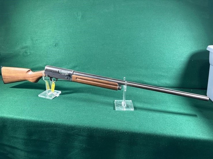 remington/browning-model-11-12-ga-auto-shotgun-image-1