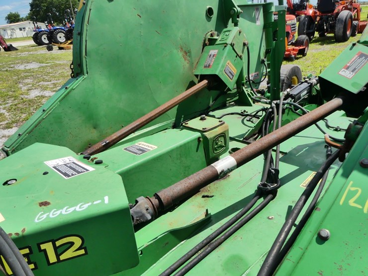 john-deere-e12-image-10