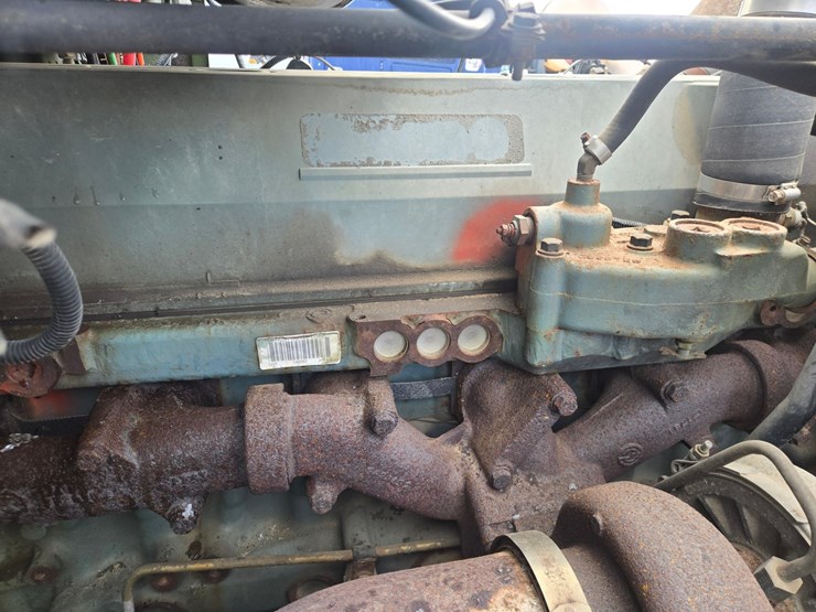 1992-massey-ferguson-8-image-56