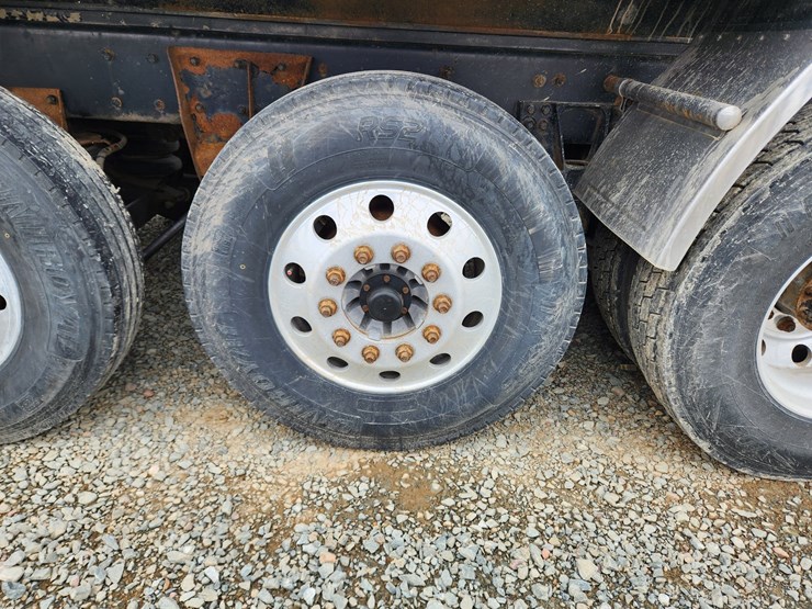 2014-kenworth-t800-image-59