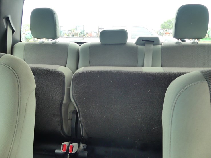 2015-ford-f150-xl-image-9