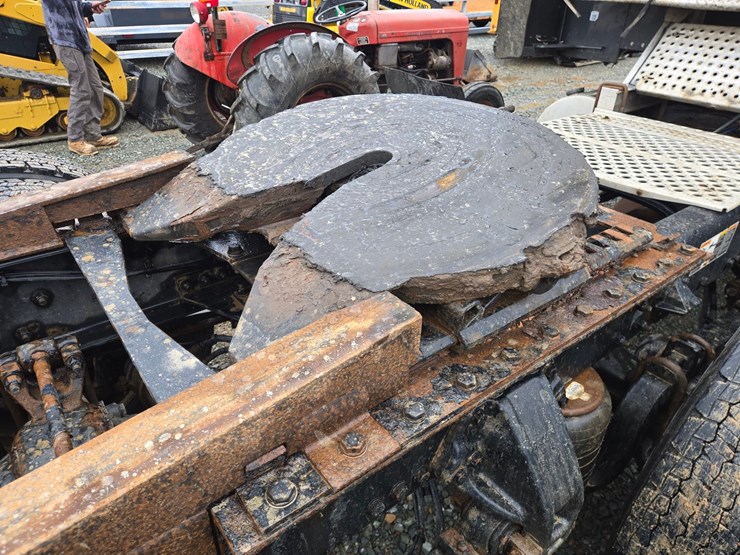 2017-kenworth-t680-image-30