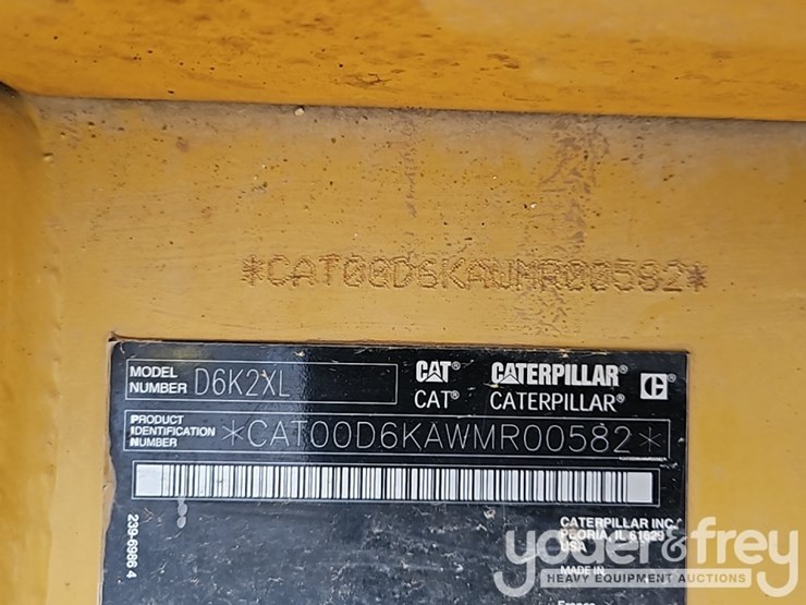 2014-caterpillar-d6k2-xl-image-38