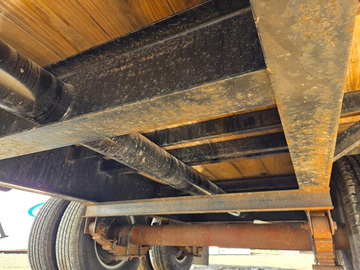 2024-massey-ferguson-8-image-34