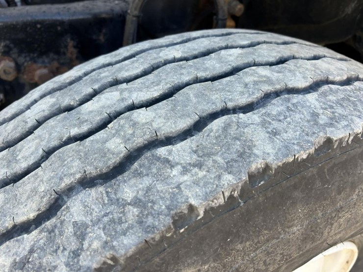 2003-massey-ferguson-8-image-73